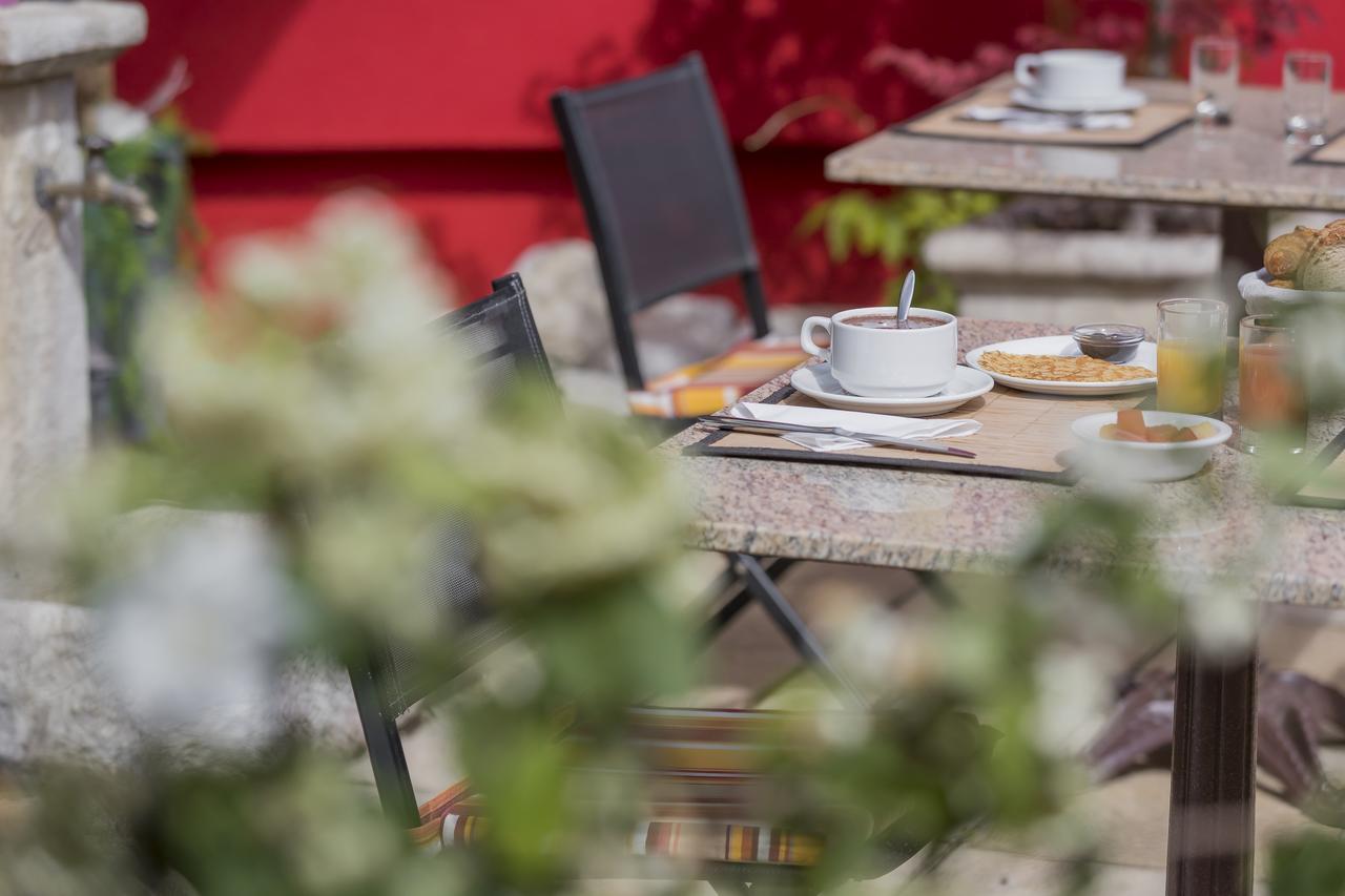 Le Flamboyant Otel Annecy Dış mekan fotoğraf